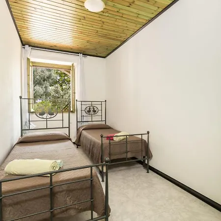 Drommire A S'accodoro Apartment